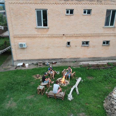 Art House Kutateli Hotel Tskaltubo Buitenkant foto
